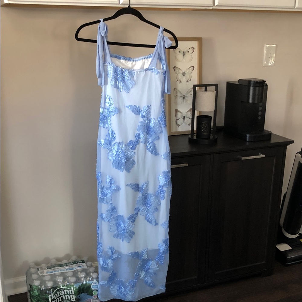 SHEIN Light Blue Floral Midi Dress - Picture 2 of 2